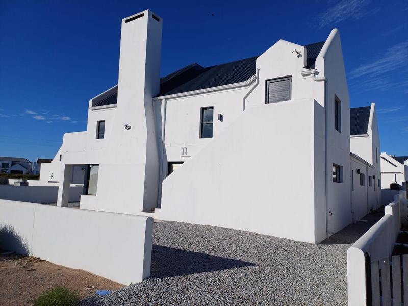 4 Bedroom Property for Sale in Brittania Reef Estate Western Cape